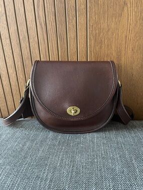 Vintage COACH Watson Dark Brown Smooth Leather Small Flap Crossbody Bag #9981